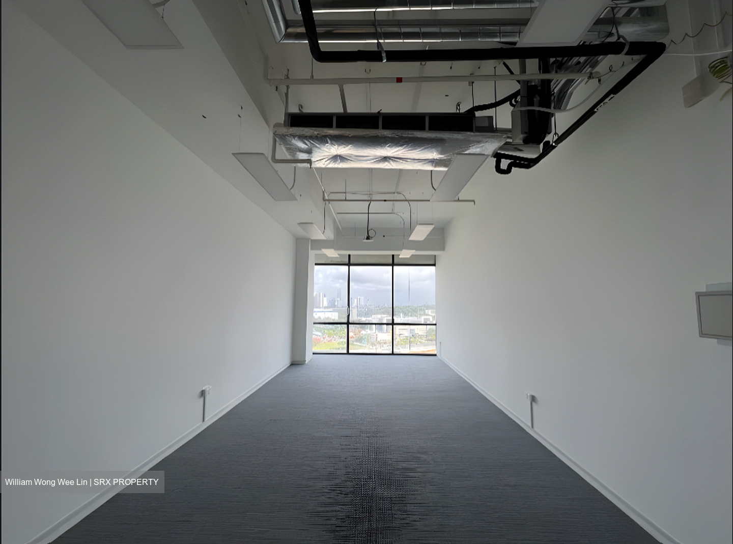 Woods Square (D25), Office #581065741